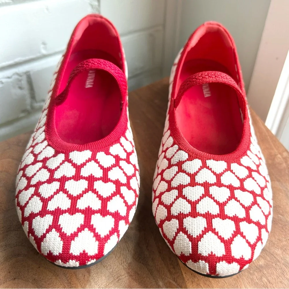 Vivaia Tamia Almond-Toe‎ Mary-Jane Valentine's Day Cream Ivory Red Heart 41 9.5
